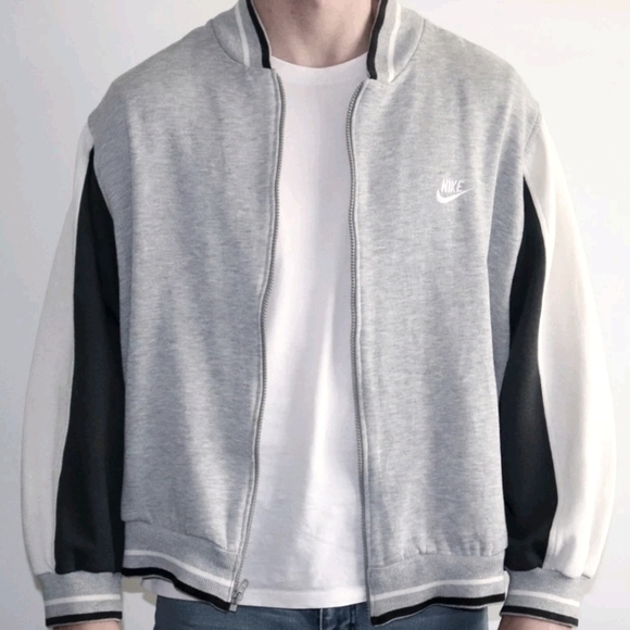 Nike Other - Vintage Nike bomber jacket